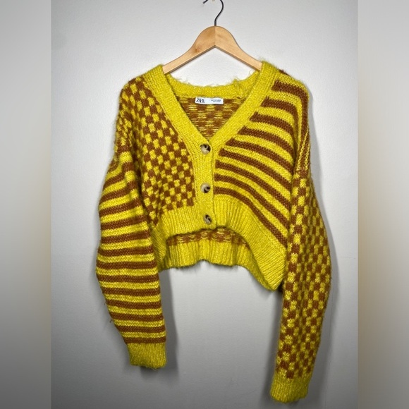 Zara Colourful Striped/Checkered Cropped Chunky Knit Cardigan - Picture 4 of 9